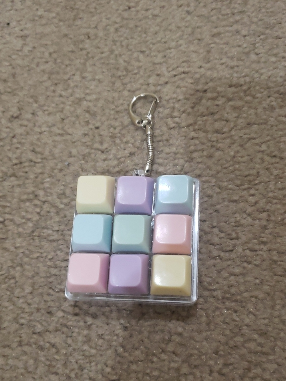Pastel Pop Keychain Fidget - Multicolor